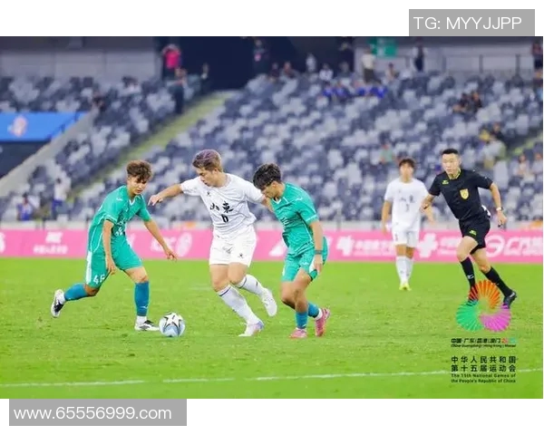 山东男篮与新疆队全运会激战回顾球员表现与战术分析全景呈现